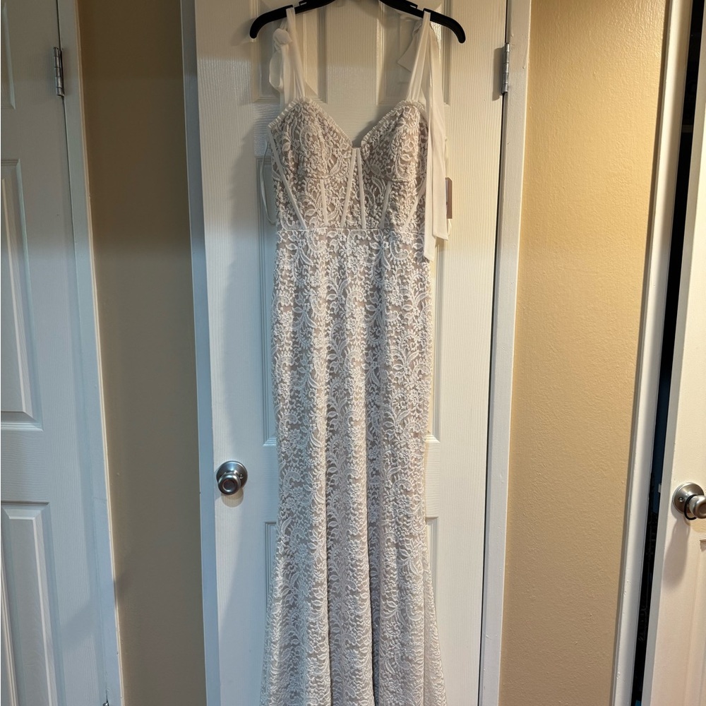 City Studios White Lace Dress